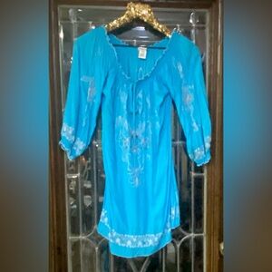 Krista Lee Turquoise Beaded Embroidered Rayon Top – Size Small